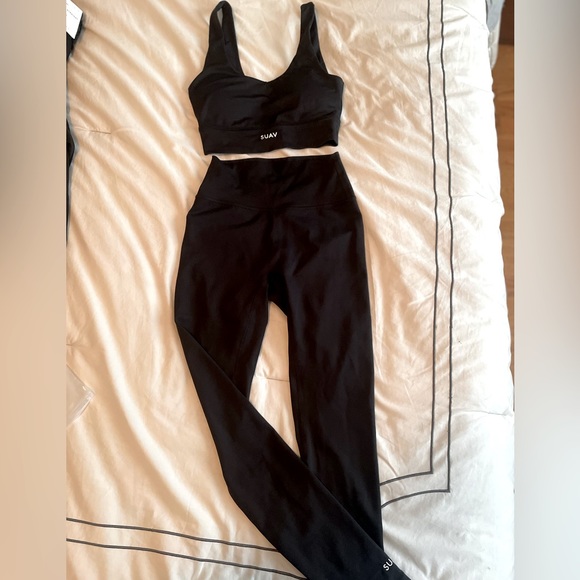 New, leggings stay up and don’t slide down - Picture 1 of 1